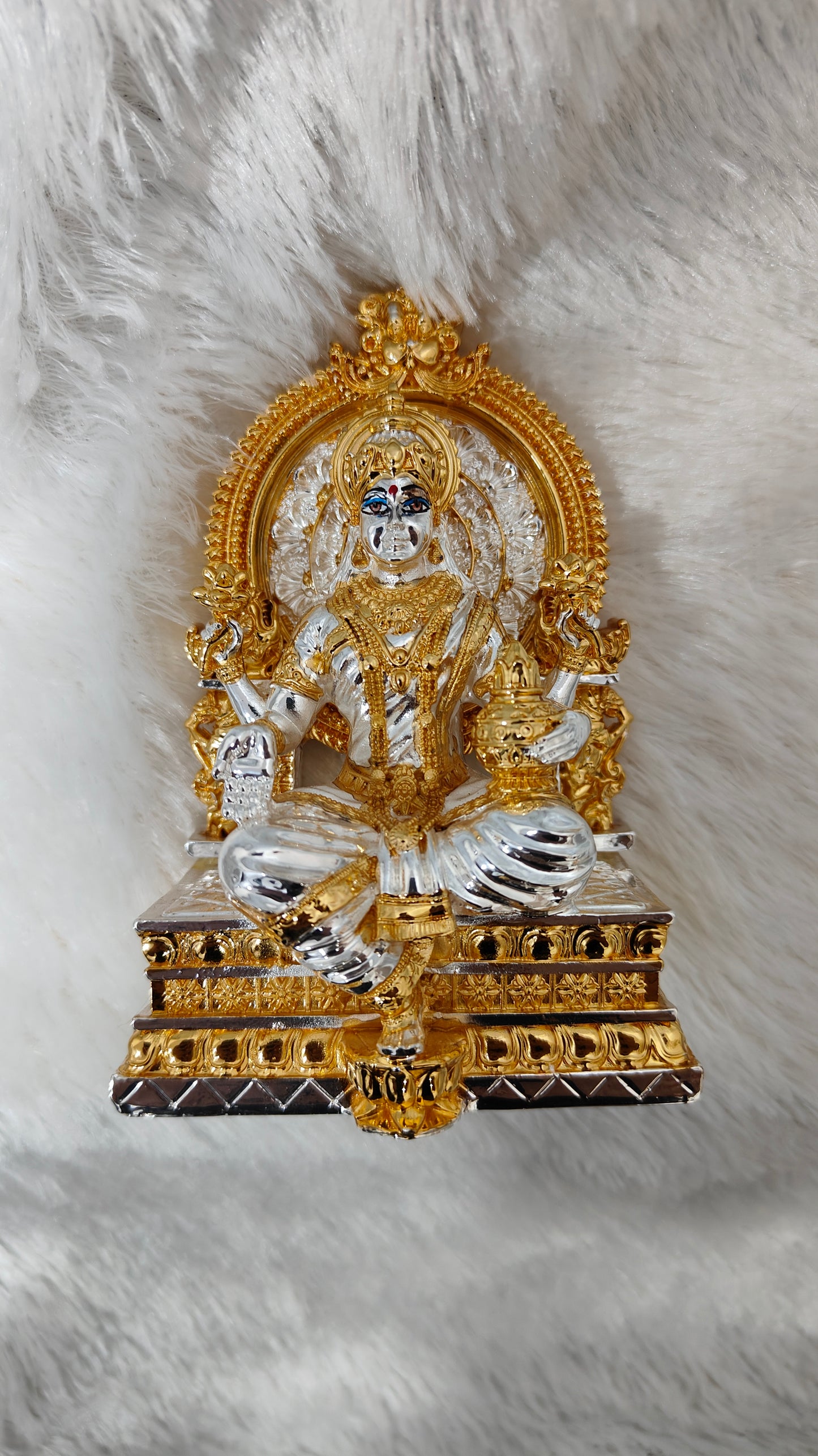 24K Gold and Silver Plated Maa Laxmi I Premium Quality Laxmi Statue I Laxmi Ji Murti I This stunning masterpiece stands at 5 inches in height and boasts a substantial weight of 400 grams